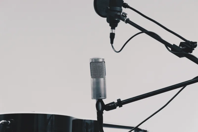 Cum alegi un studio de înregistrări sunet pentru proiectul tău